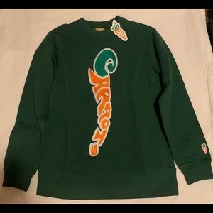 NWT Carrots By Anwar Green Crewneck with Carrot Stitching Down the Front